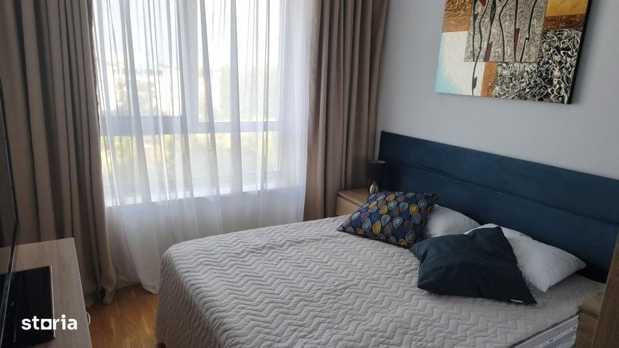 Apartament cu 3 camere decomandat în 1 Mai