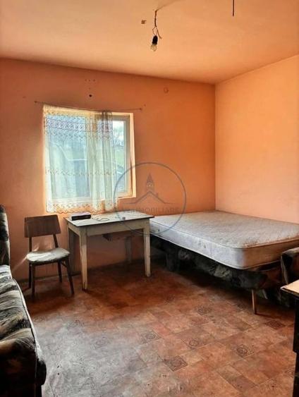Casă cu Teren 700 Mp în Central