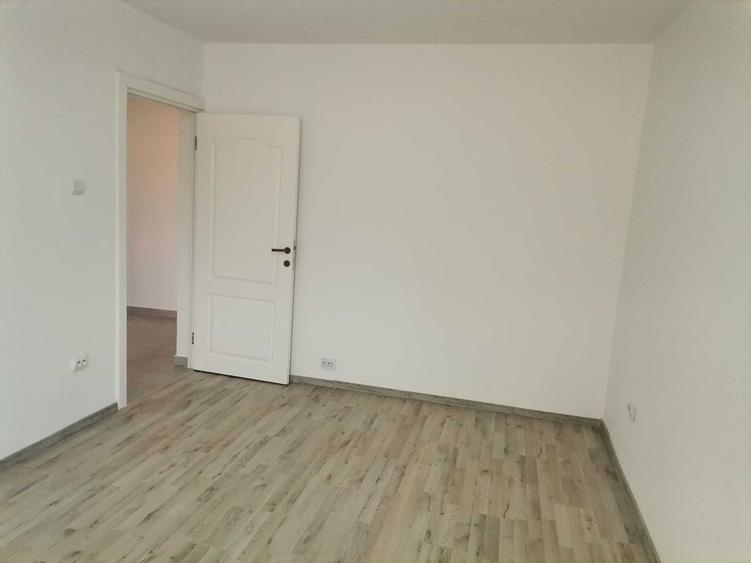 Apartament cu 2 camere decomandat în Alexandru cel Bun