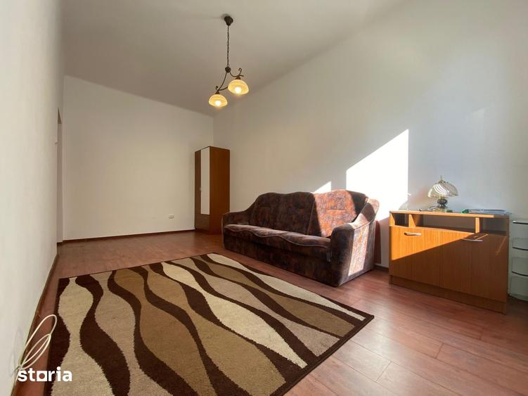 Apartament cu 2 camere decomandat în Băneasa