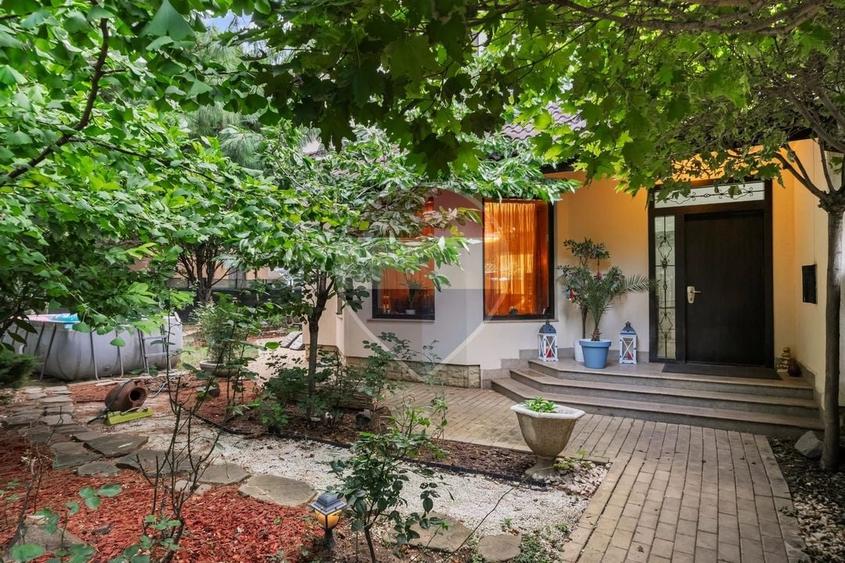 Casă individuală cu 6 camere cu Teren 535 Mp în Pipera