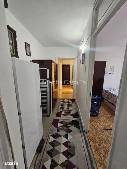 Apartament 3 camere, decomandat, etajul 1. Lapu?