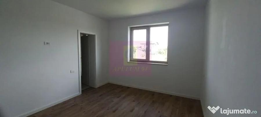 Casă cu 4 camere cu Teren 514 Mp în Gulia