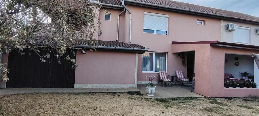 Casă cu 5 camere cu Teren 290 Mp în Oncea