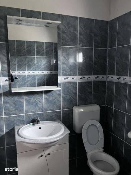 Casă cu 4 camere cu Teren 600 Mp în Domnești