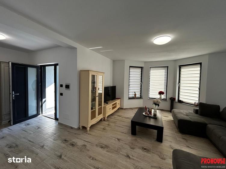 Casă cu 3 camere cu Teren 450 Mp în Letea Veche