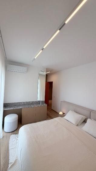 Apartament cu 3 camere decomandat, mobilat în Aviației