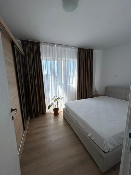 Apartament cu 2 camere decomandat în Romană