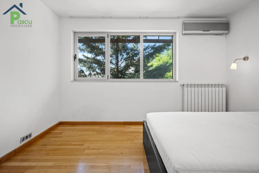 Apartament cu 3 camere decomandat în Snagov