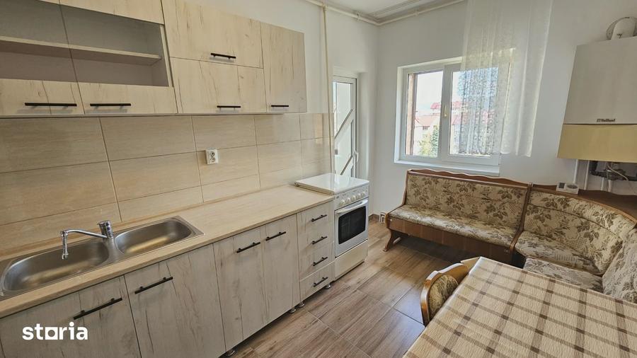 Apartament 2 camere Racadau-intrare,mobilat-utilat,400 Euro - 2
