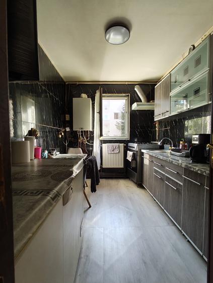 Apartament cu 2 camere semidecomandat în Buftea