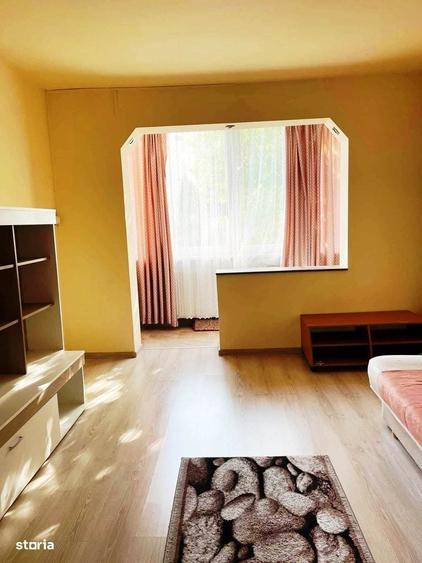 Apartament cu 2 camere decomandat în Astra