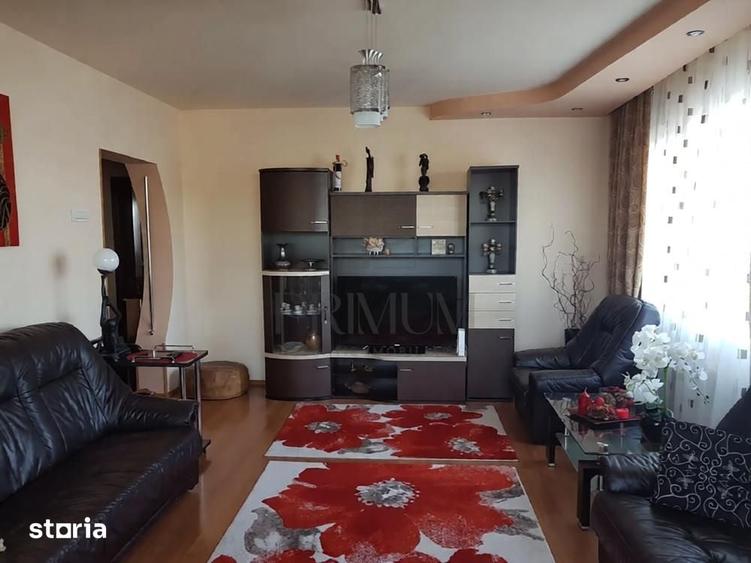 Apartament cu 3 camere decomandat în Tipografilor
