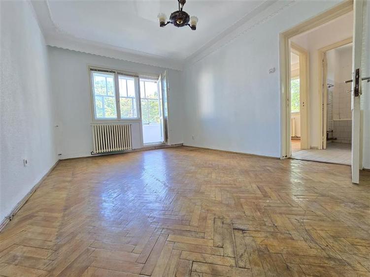 Apartament cu 2 camere circular în Tătărași