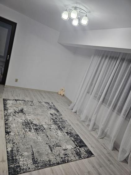 Apartament cu 2 camere decomandat în Trivale
