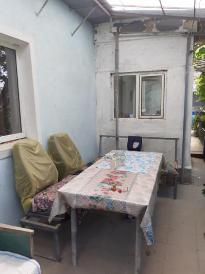 Casă cu 5 camere cu Teren 5165 Mp în Beștepe