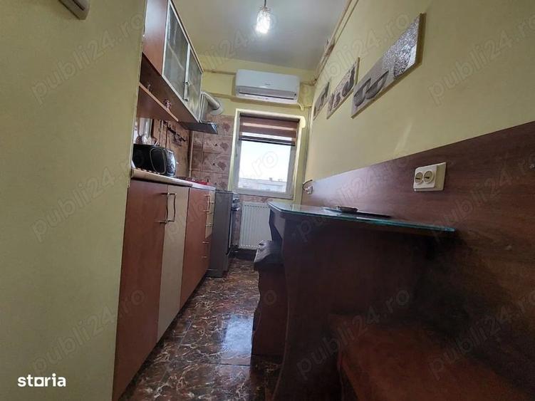 Garsonieră decomandată în Central