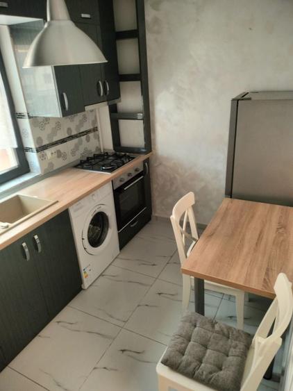 Garsonieră decomandată în Lunca Cetățuii