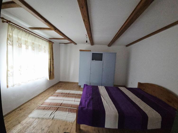 Casă cu 2 camere în Lacu