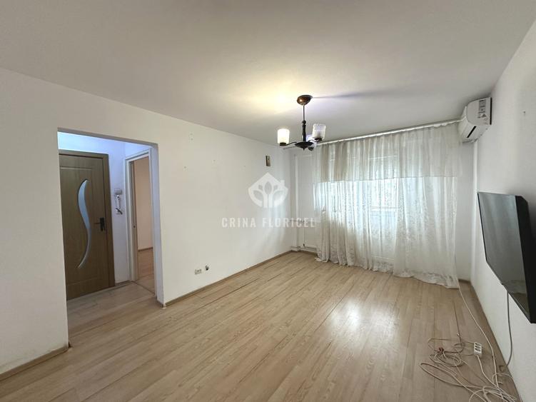 Apartament cu 2 camere semidecomandat în Fundeni