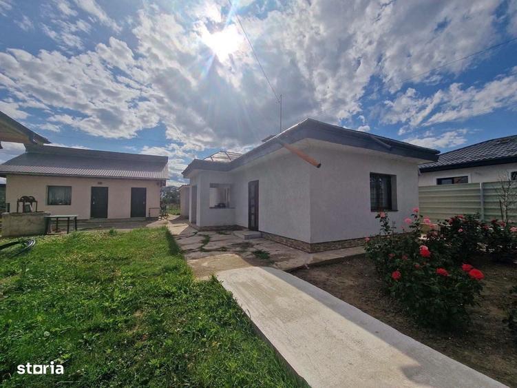 De vanzare casa in Cordun, teren 1.020 mp, pret 85.000 euro - 1