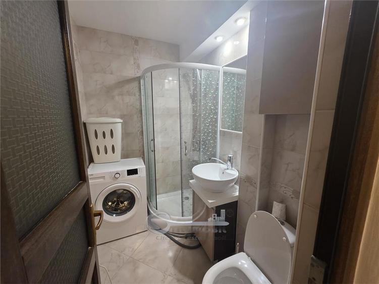 Garsonieră decomandată, mobilată în Gară