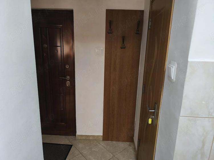 Dau in chirie garsoniera amenajata confort I la parter in bloc cu 4 etaje in cart. Dambul Pietros. - 2