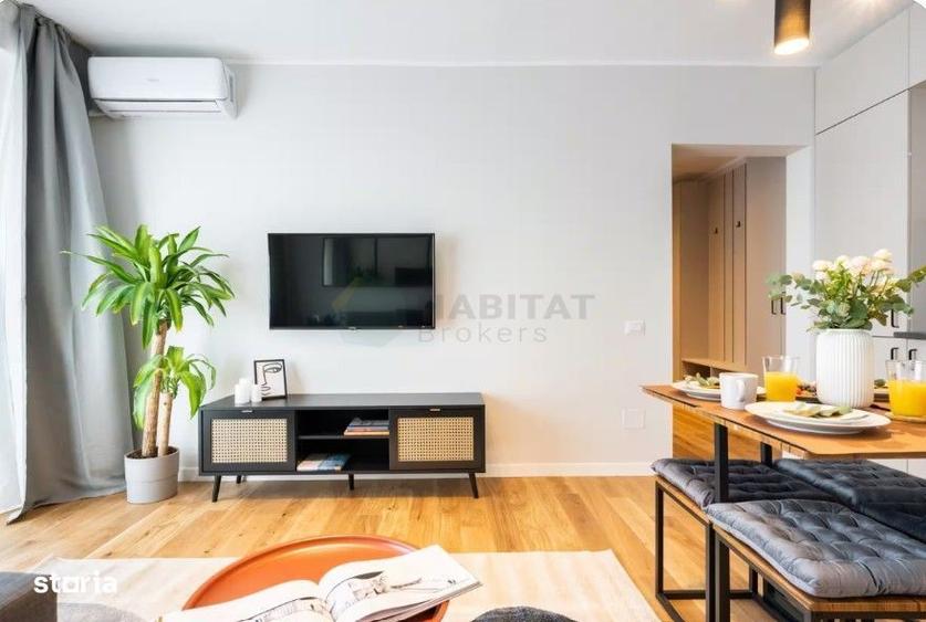 Apartament cu 3 camere, mobilat în Ultracentral