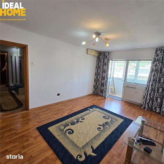 Apartament cu 2 camere decomandat în Gară
