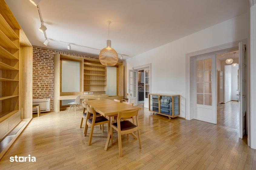 Apartament cu 4 camere, mobilat în Central