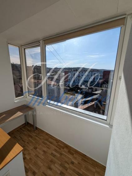 Vand apartament 2 camere 37,5 mp+balcon 3,5mp zona Dambul Rotund - 12