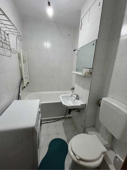 Garsonieră decomandată, mobilată în Fizicienilor