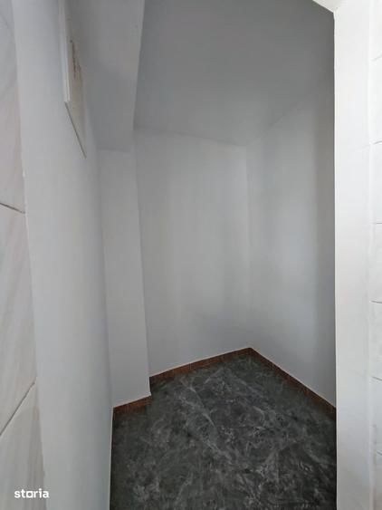 Apartament cu 3 camere decomandat în Muncii