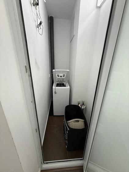 Apartament cu 2 camere decomandat în Baba Novac