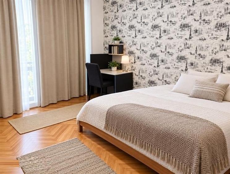 Apartament cu 4 camere decomandat în Decebal
