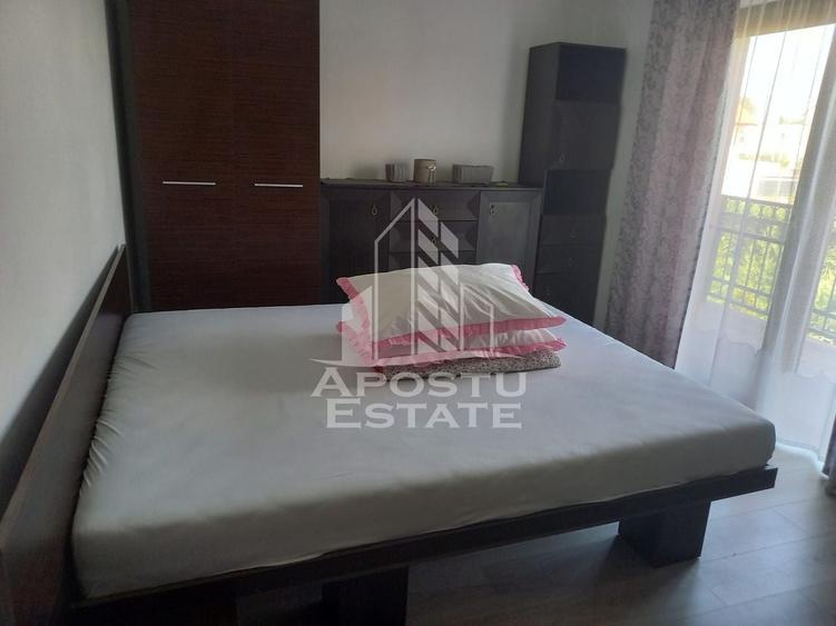 Apartament cu 2 camere decomandat, mobilat în Aradului