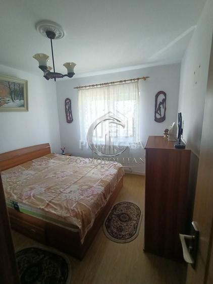 Apartament cu 3 camere în Pod