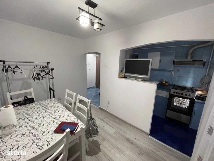 Apartament cu 3 camere decomandat în Vest
