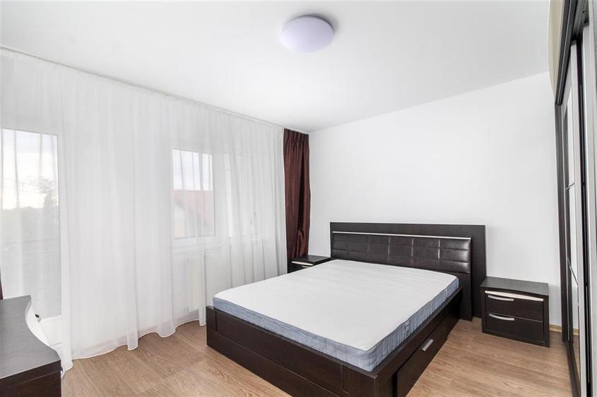 Apartament cu 3 camere semidecomandat, mobilat în Mănăștur