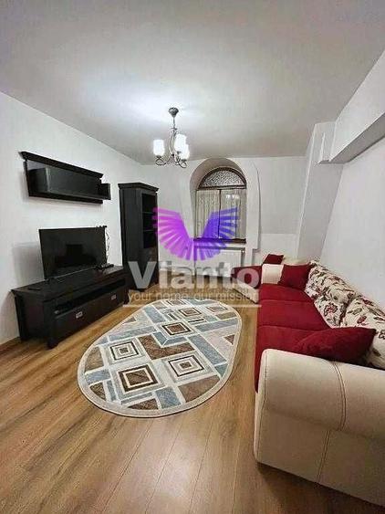 Apartament cu 3 camere decomandat, mobilat în Central