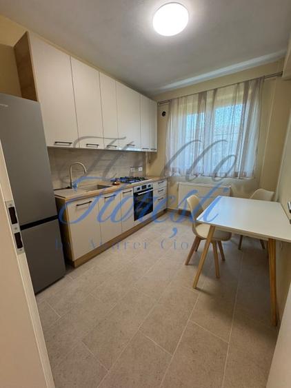 Apartament cu 2 camere decomandat, mobilat în Borhanci