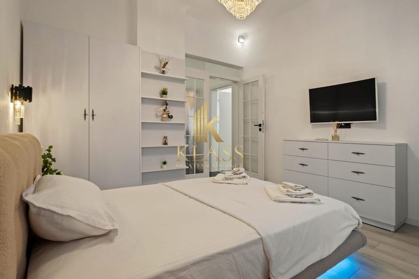 Apartament cu 3 camere decomandat, mobilat în Dacia