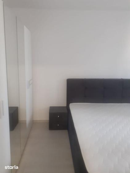 Apartament cu 2 camere decomandat în Titan