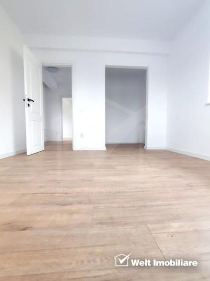 Duplex cu 4 camere cu Canalizare în Chinteni