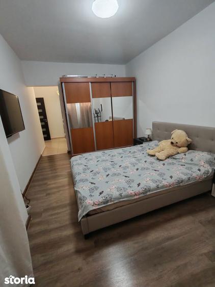 Apartament cu 3 camere în Central — fotografia 3