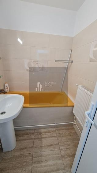 Apartament cu 3 camere decomandat, mobilat în Pantelimon