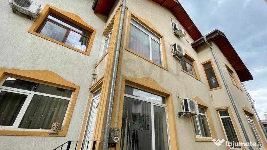 Casă cu 5 camere cu Teren 200 Mp în Dămăroaia