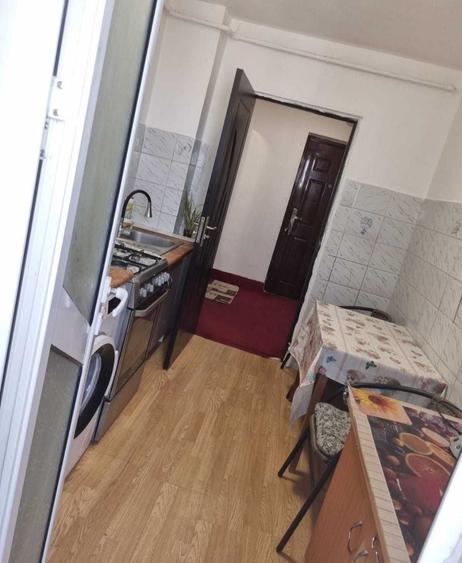 Apartament cu 2 camere decomandat în Exterior Vest