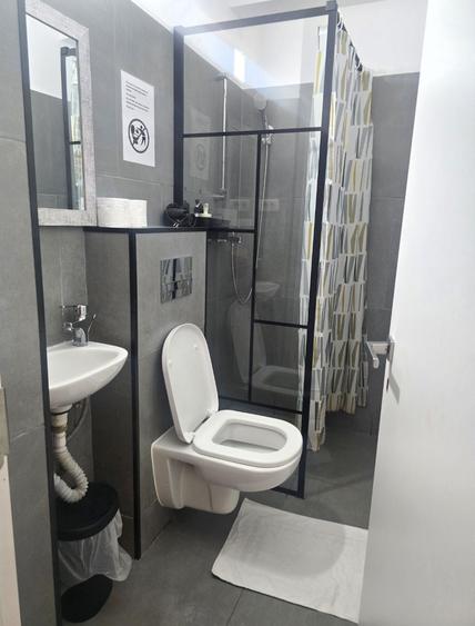 Casă cu 4 camere în Unirii