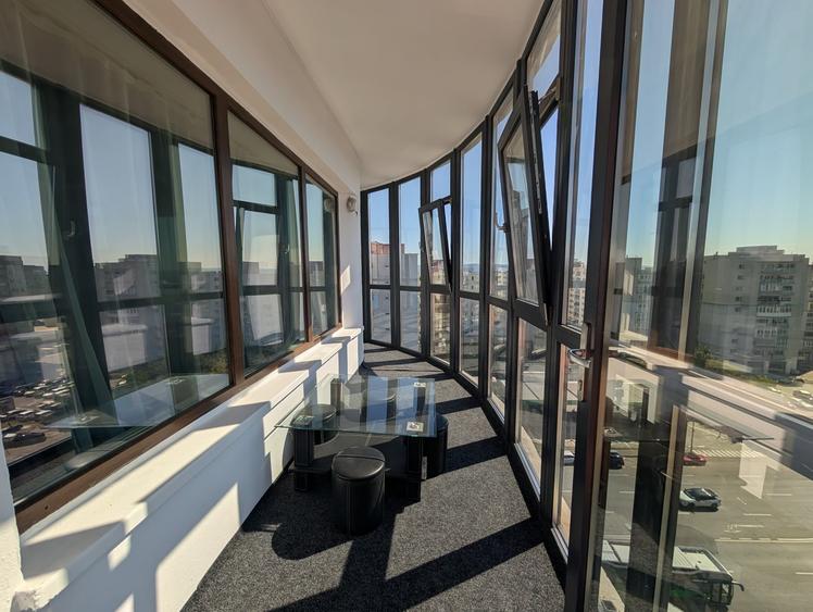 Apartament cu 2 camere semidecomandat, mobilat în 9 Mai